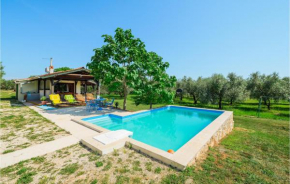 Pet Friendly Home In Rovinj